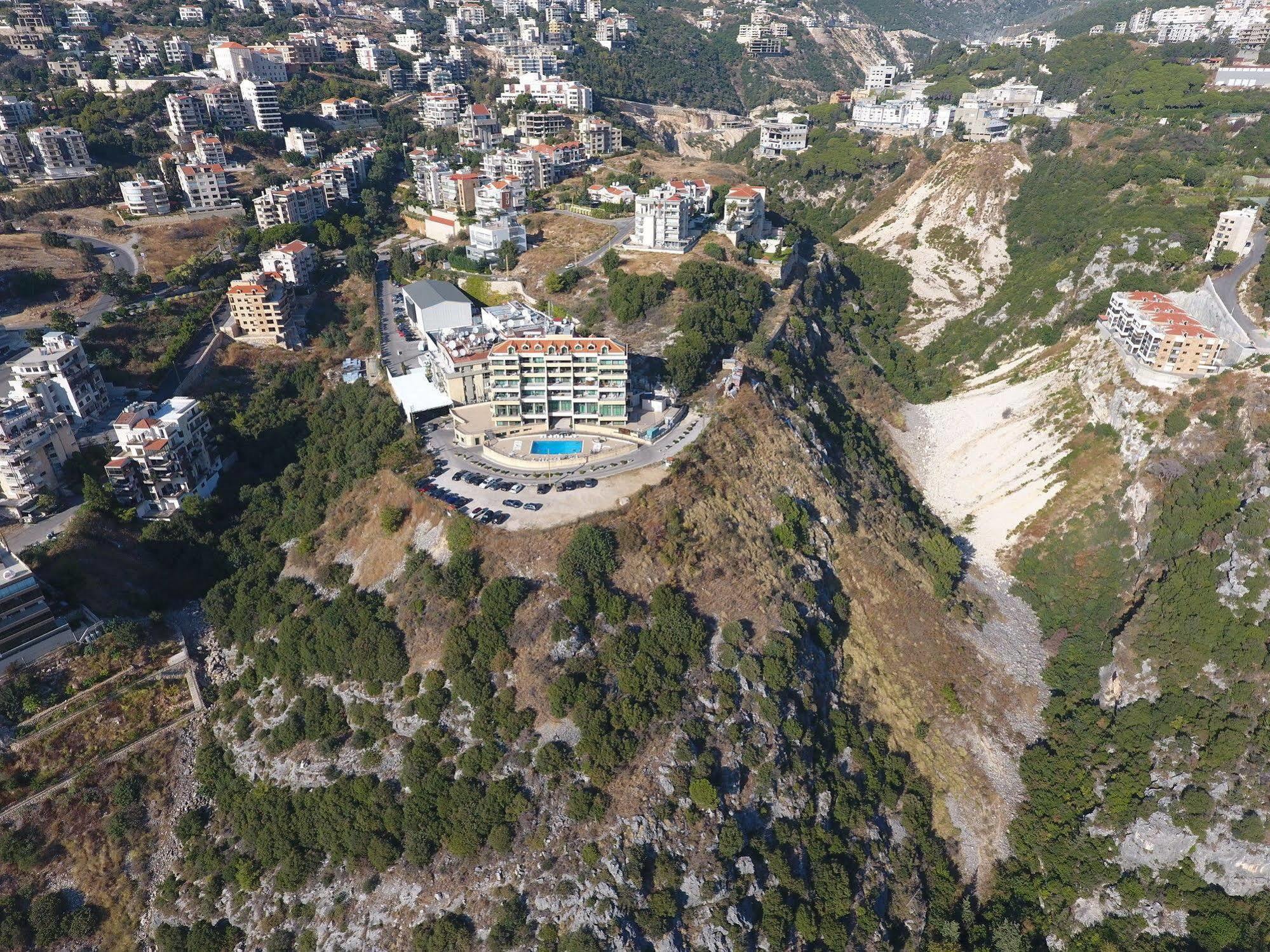 Adma Blue Screen Jounieh Dış mekan fotoğraf