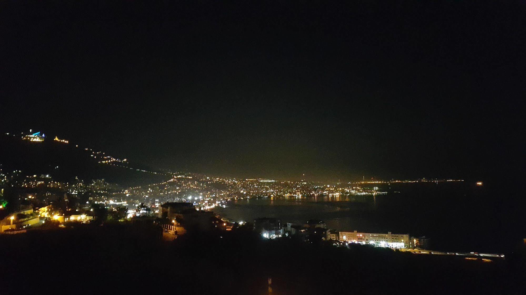 Adma Blue Screen Jounieh Dış mekan fotoğraf