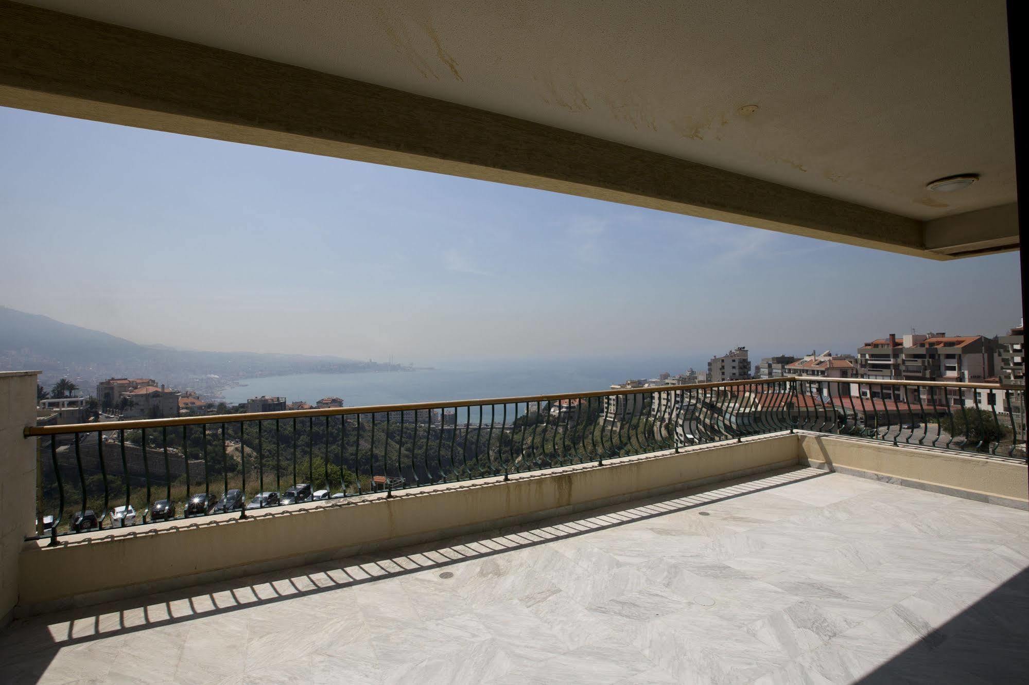 Adma Blue Screen Jounieh Dış mekan fotoğraf